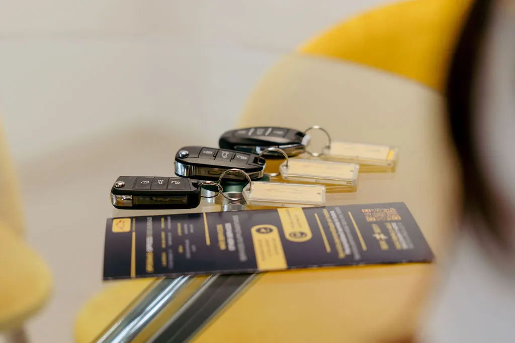 key tray