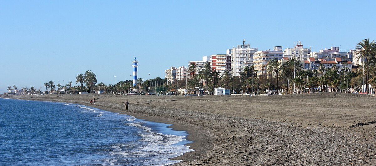 What to do in Torre del Mar: endless beaches, maritime flavor, and getaways in the Axarquía